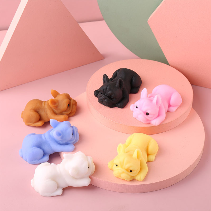Squishy Dogs Anime Fidget Toys – Interactive Squeaky Plush Dog Toy recenzja i cena